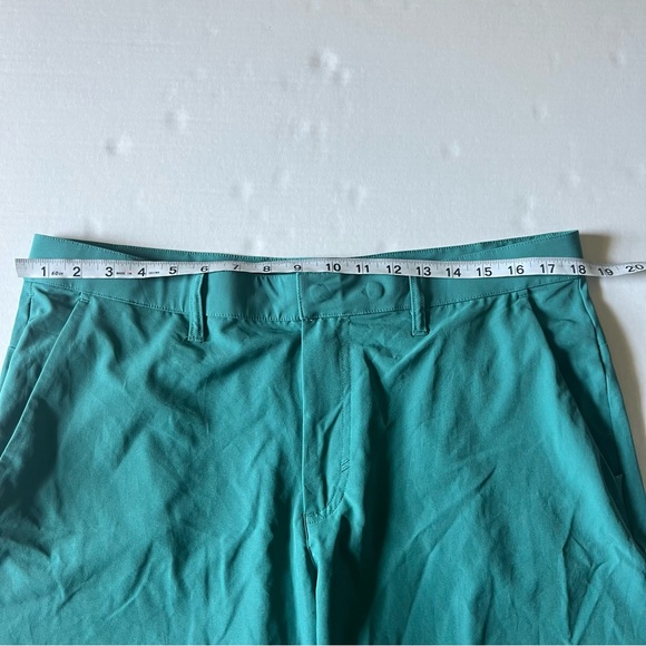 Fabletics men’s shorts size large 34/37 Dri fit moisture wicking green - Picture 5 of 8
